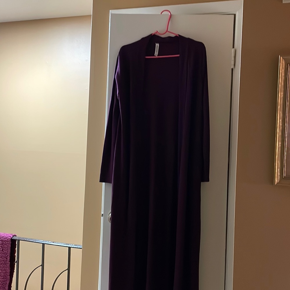 Extra long plum thin sweater